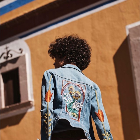Rare embroidered denim jacket - Picture 2 of 4